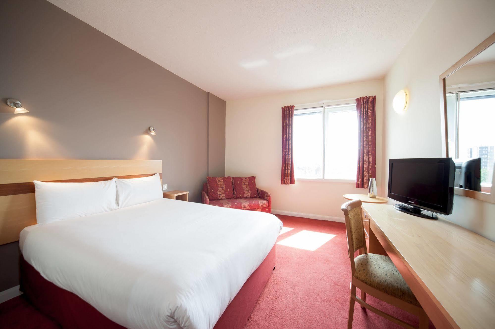 Jurys 4* Edinburgh